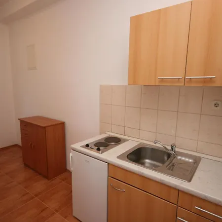 Apartments With A Parking Space Gradac, Makarska - 6724 Gradac  Exterior photo