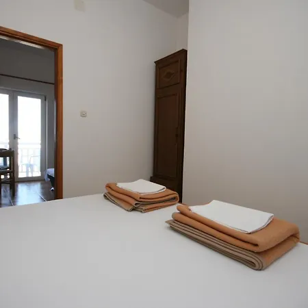 Apartments With A Parking Space Gradac, Makarska - 6724 Gradac  Room photo